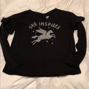 🦄 shirt that says “ She inspires”